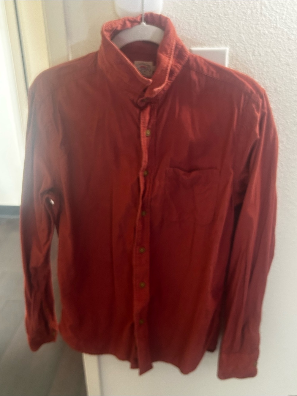 Faherty Men's Long-Sleeve Button-Down Shirt in Rust Orange